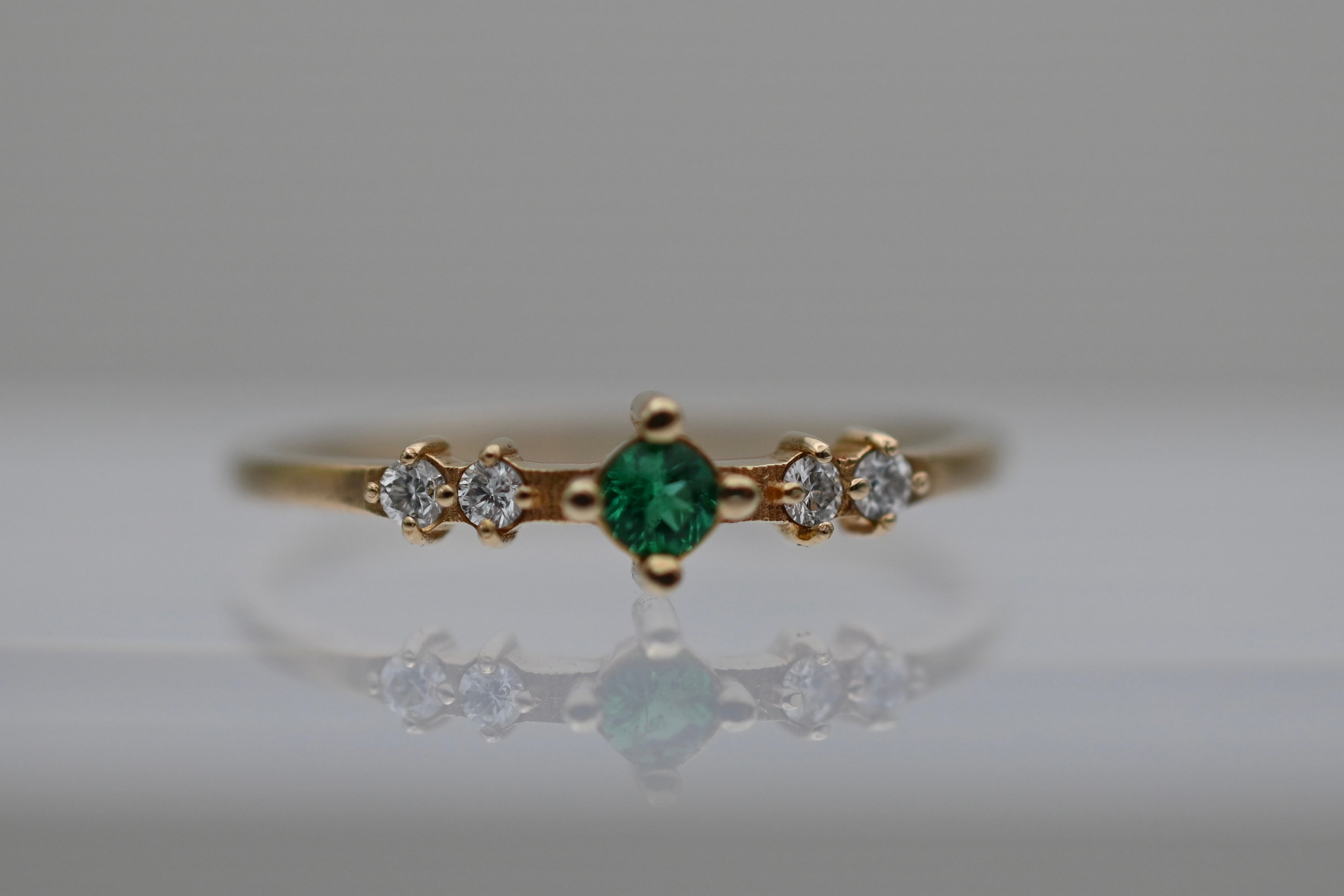 Emerald Sprinkle Ring