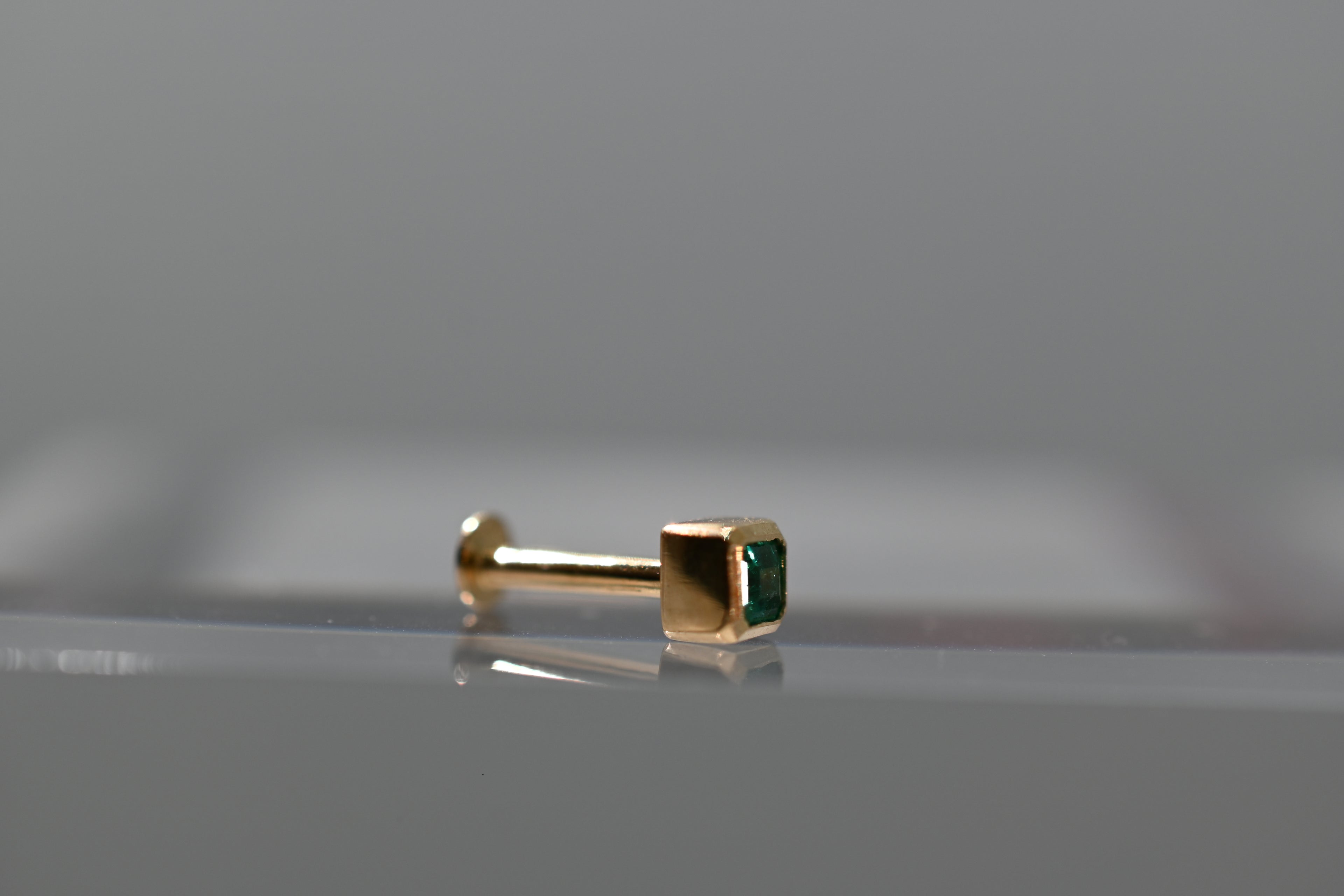 Square Emerald Piercing