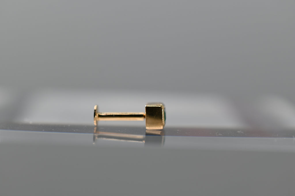 Square Emerald Piercing