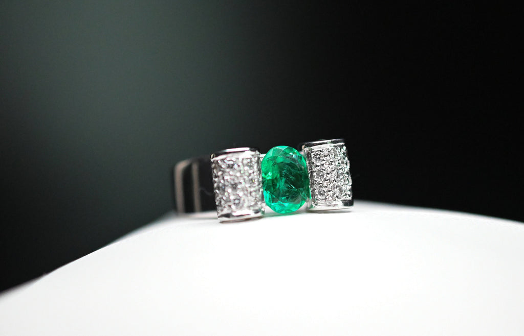 Muzo Emerald Ribbon Engagement Ring