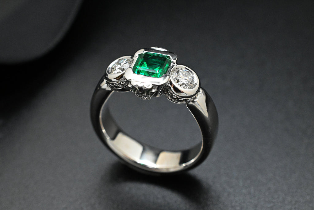 Muzo Emerald Art Deco Ring