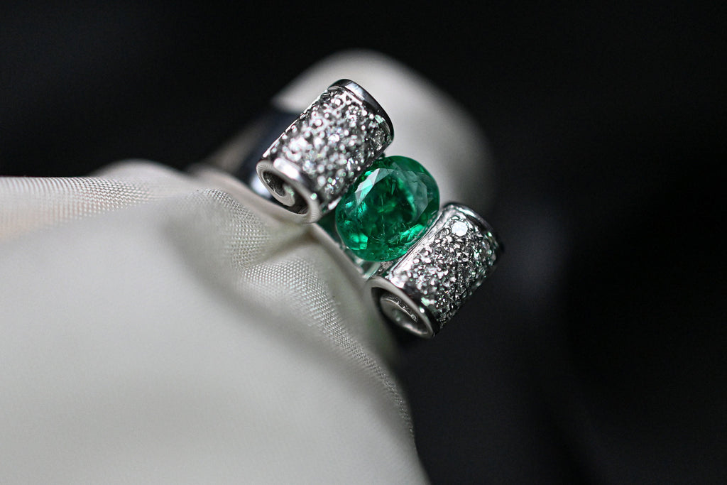 Muzo Emerald Ribbon Engagement Ring